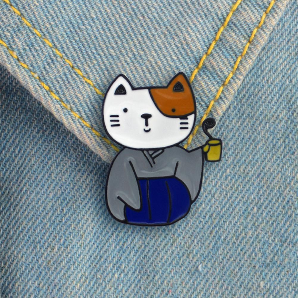 Japanese Kimono Cat Pins Brooch Fashion Badges Jacket Jewelry Gift (Blue)