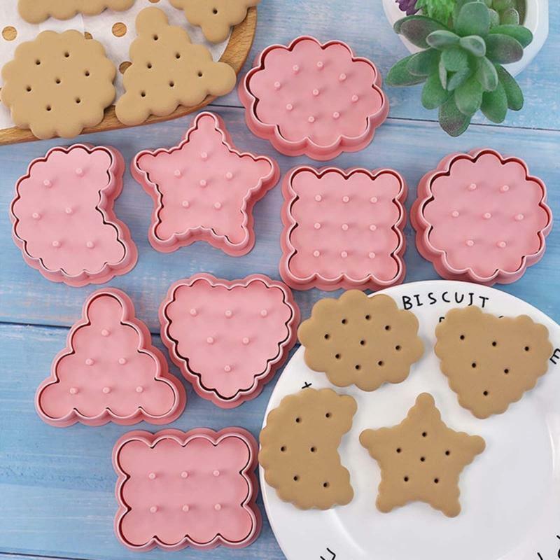Baking Tool Cookie Cutters Cookie Moulds Plastic Material 8 Different Shapes