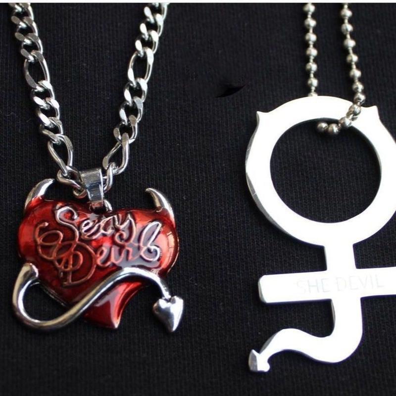 Gothic Pendant Heart Shaped Charm Pendants Christmas Valentine DIY Gifts