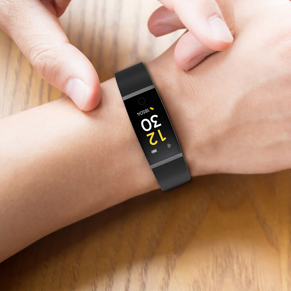 Watch Wristband Waterproof Silicone Bracelet Strap for Realme Band (Black)