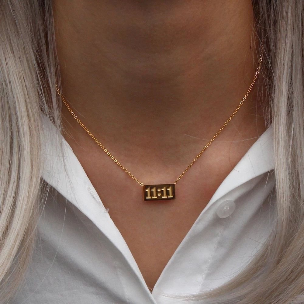 Men Meaningful Titanium Steel Clavicle Chain 11:11 Rectangle Pendant Necklace