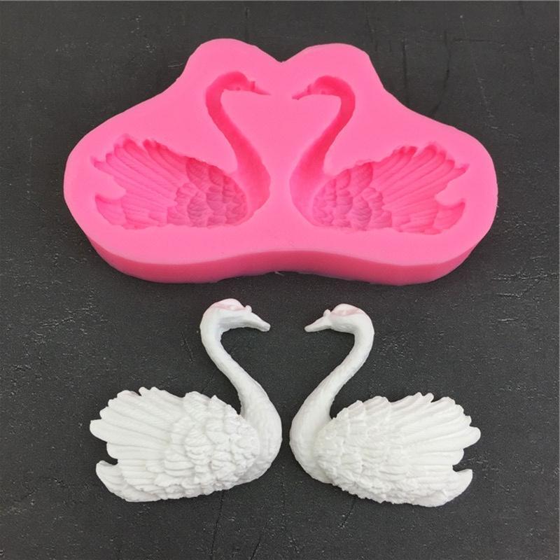 Exquisite A Pair of Swan Mold Craft Cake Chocolate Clay Soap Decorating Tool