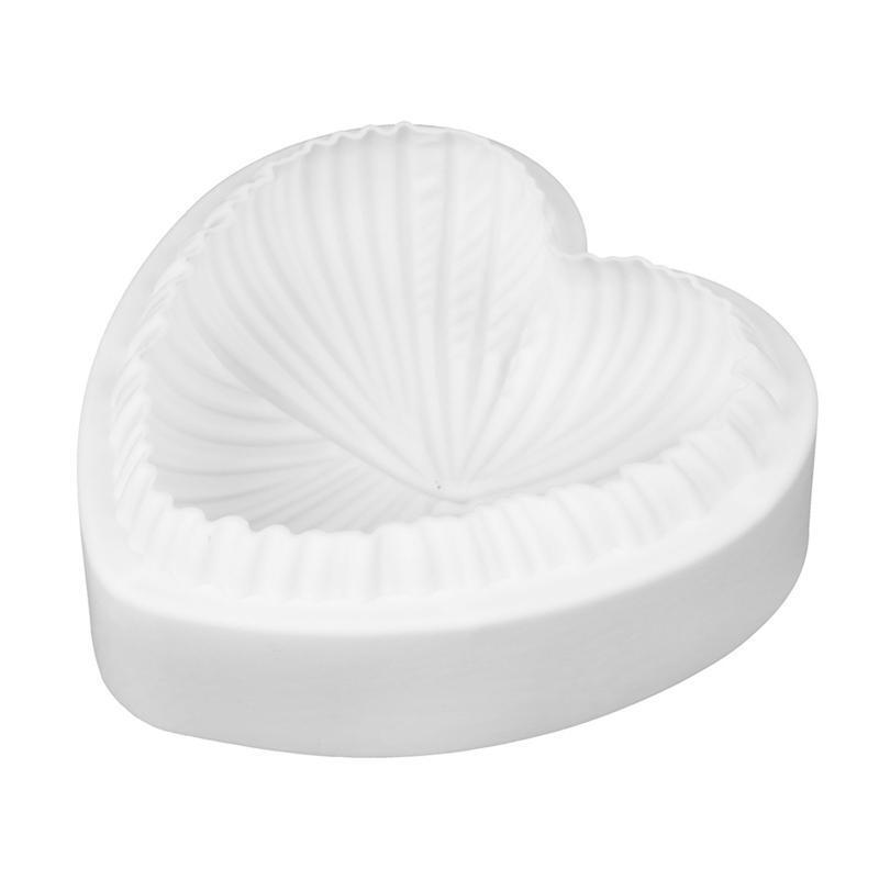 Cake Decorations Baking Heart Shapes Candy Fondant Chocolate Dripping Clay Molds