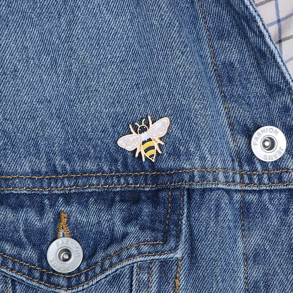 2 PCS Women Men Brooch Fashion Cute Cartoon Animal Badge Bee Honey Enamel Pins