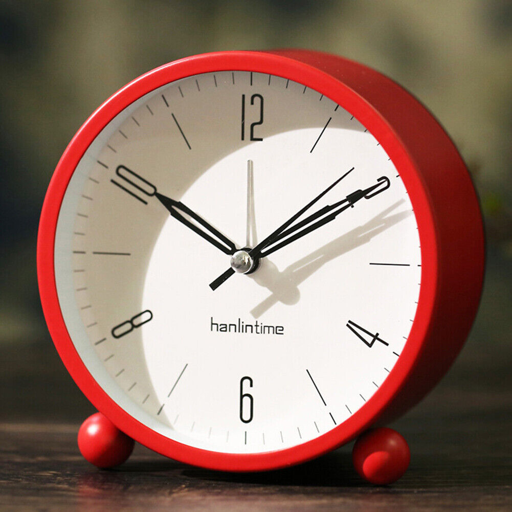 4 inch Round Desktop Clock Silent Mute Luminous Alarm Clock Fashion (Red)