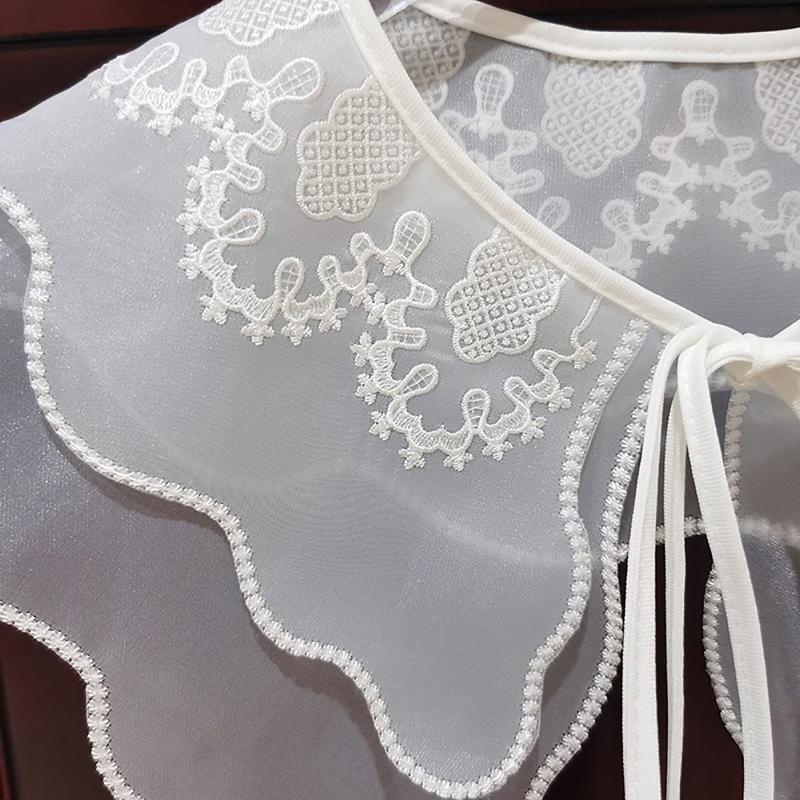 False Collar Shoulder Embroidery Collar Detachable Collar Venise Lace Up