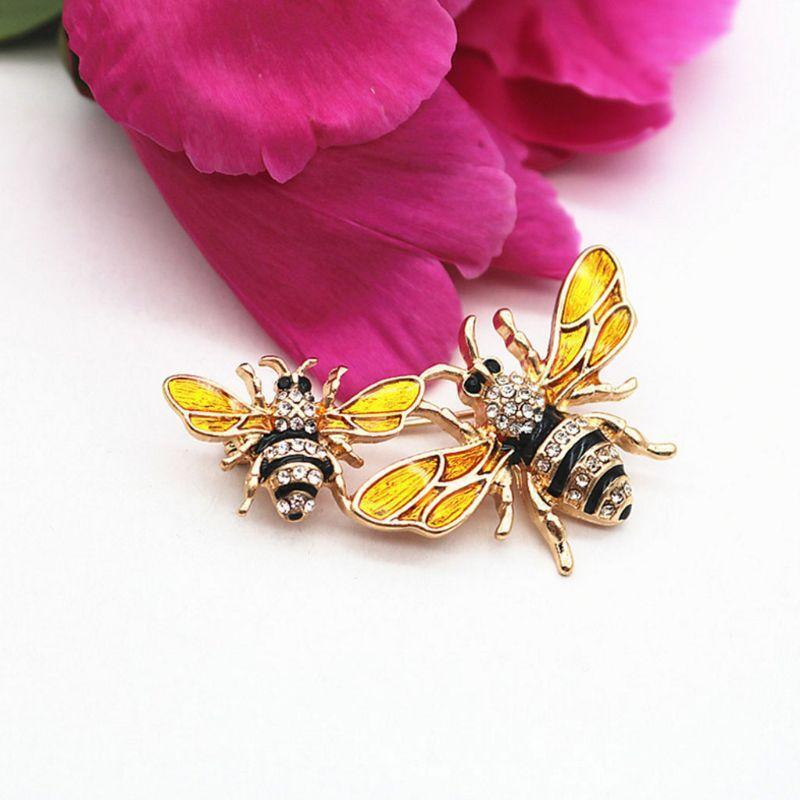 Delicate Sweater Collar Dresses Bee Brooch Bee Diamond Insect Pin for Women Girl