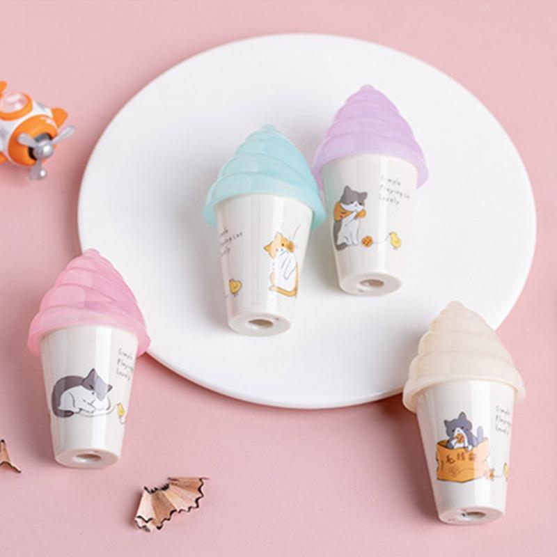 Cute Cartoon Manual Pencil Sharpener for Student Girl Boy School Children Reward