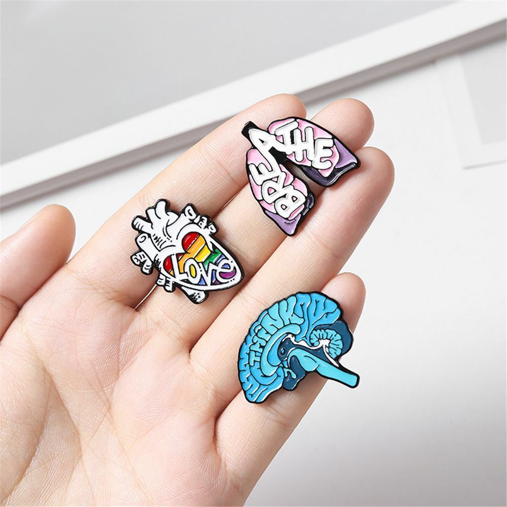 Oil Badge Cartoon Bag Accessories Brain Lung Anatomy Heart Enamel Pins Brooch