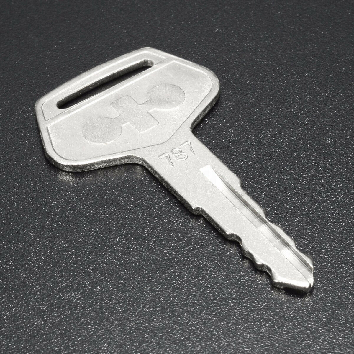 2PCS Equipment Tractor Key Excavator Loader Starter Replacement For Komatsu 787