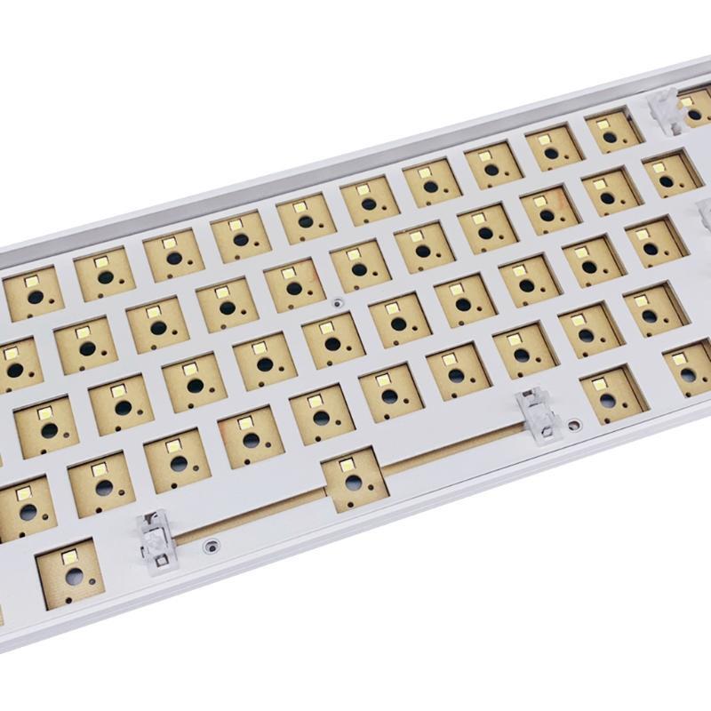 Type C Welding Version Mechanical Keyboard DIY 61key Hot Swap Replacing Space