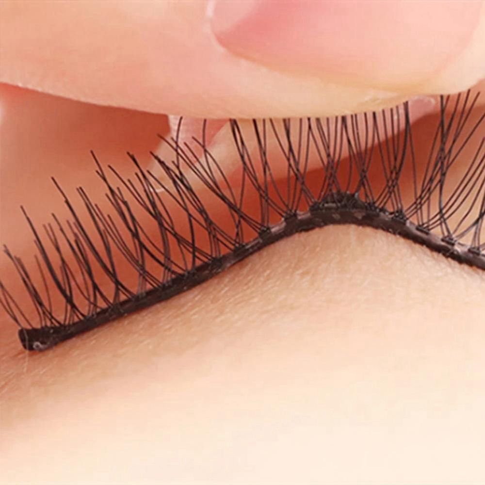Hypoallergenic Glue-free False Eyelashes Strip Self-adhesive Eye Makeup Tools