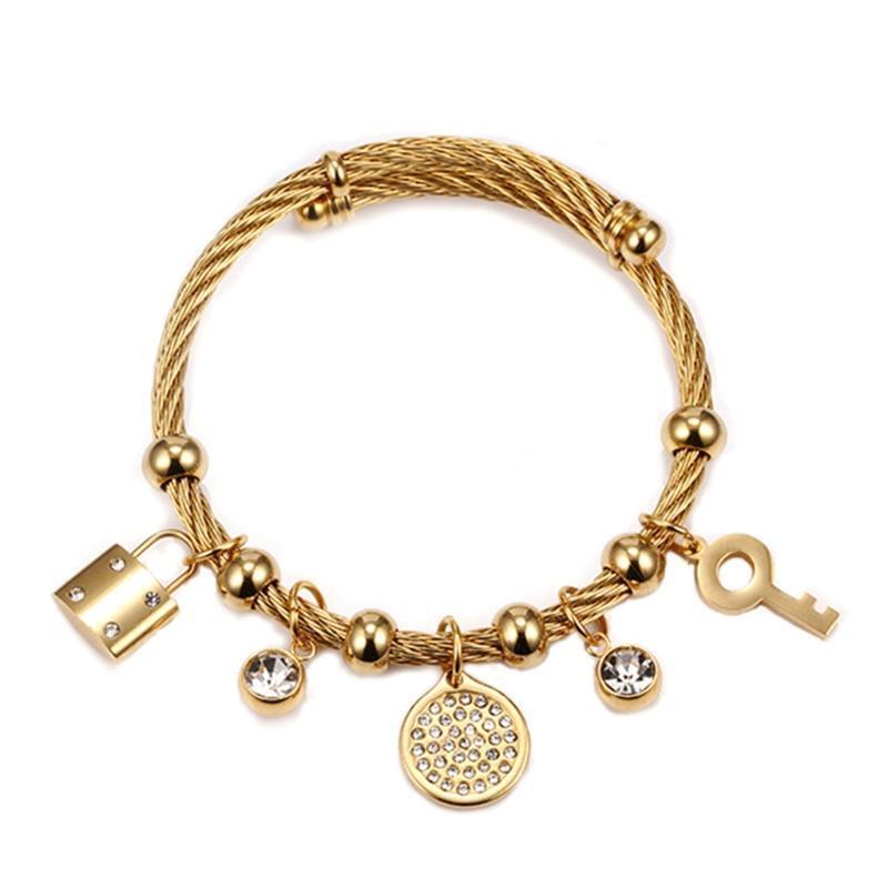Trendy Elegant Lock and Key with Zircon Design Bracelet Girl Wristchain Unique