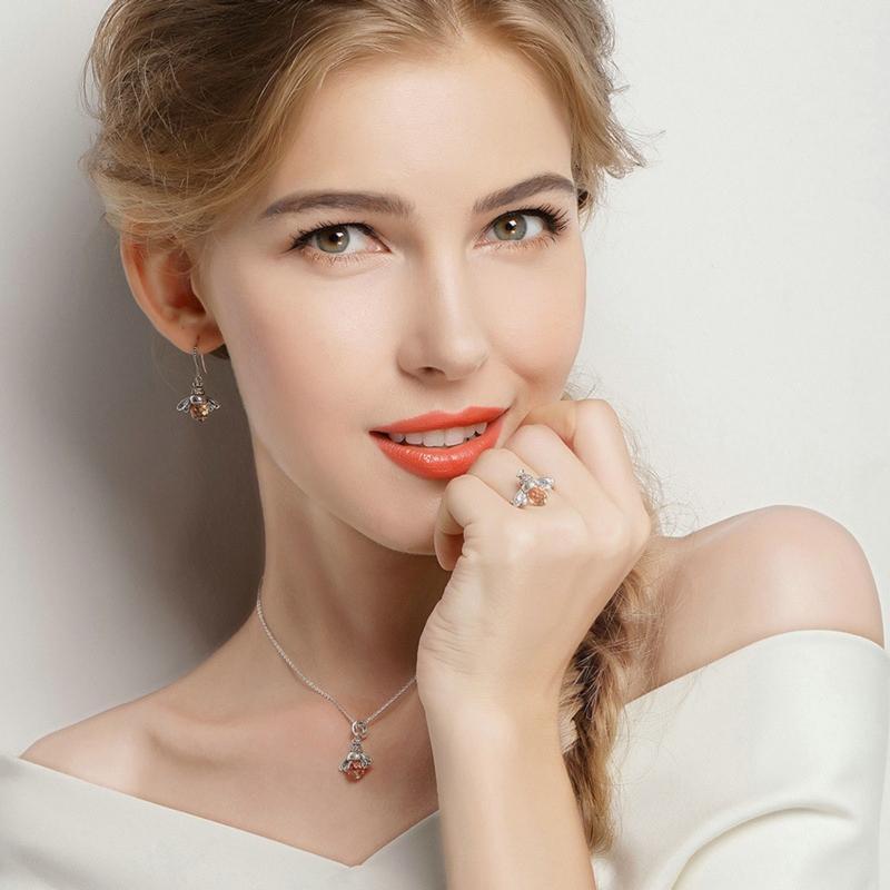 Fashionable Bee Crystal Drop Dangle Earrings Animal Hook Earring Jewelry