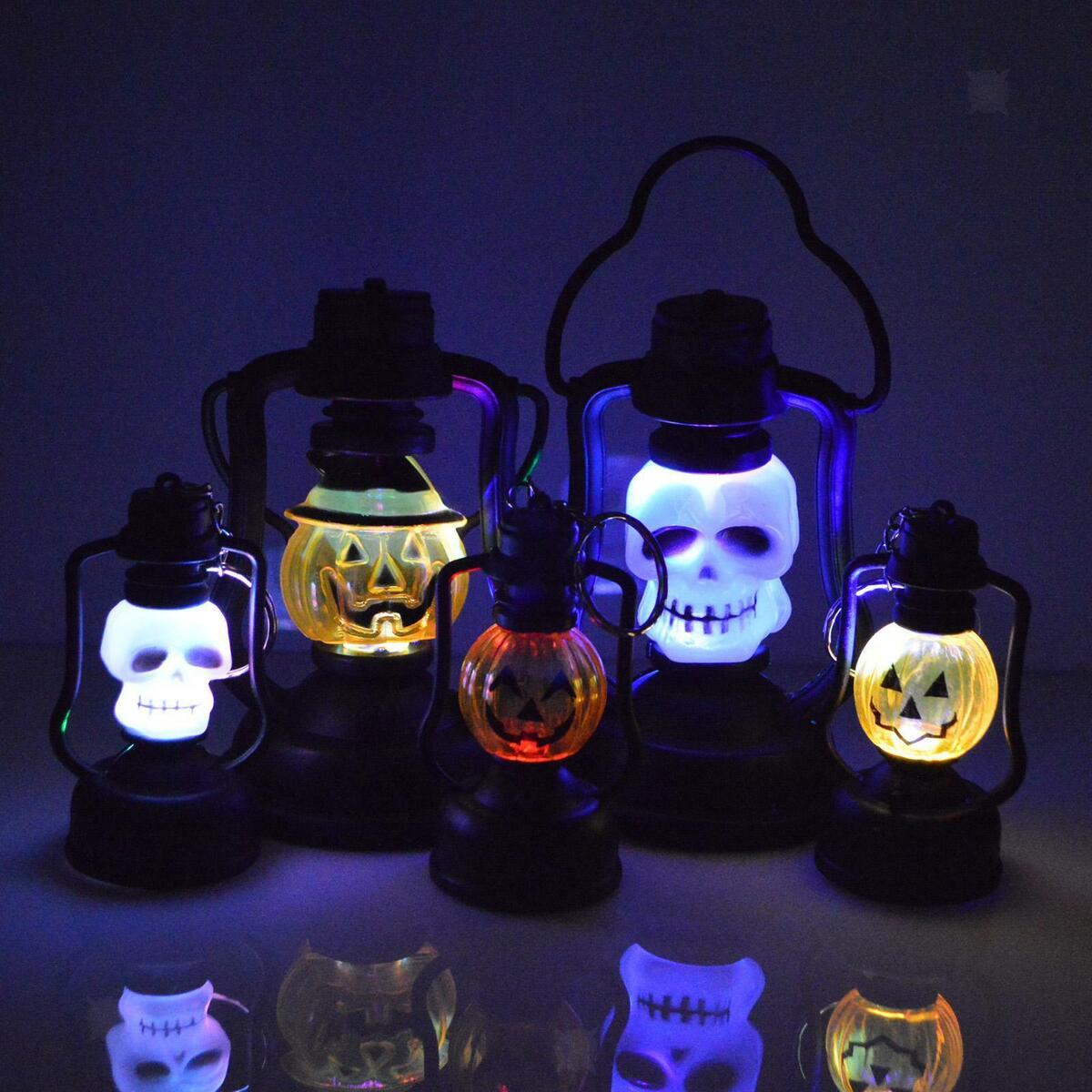 2x  Pumpkin  Glowing Key Chain Purse Pendant Charms Keyring