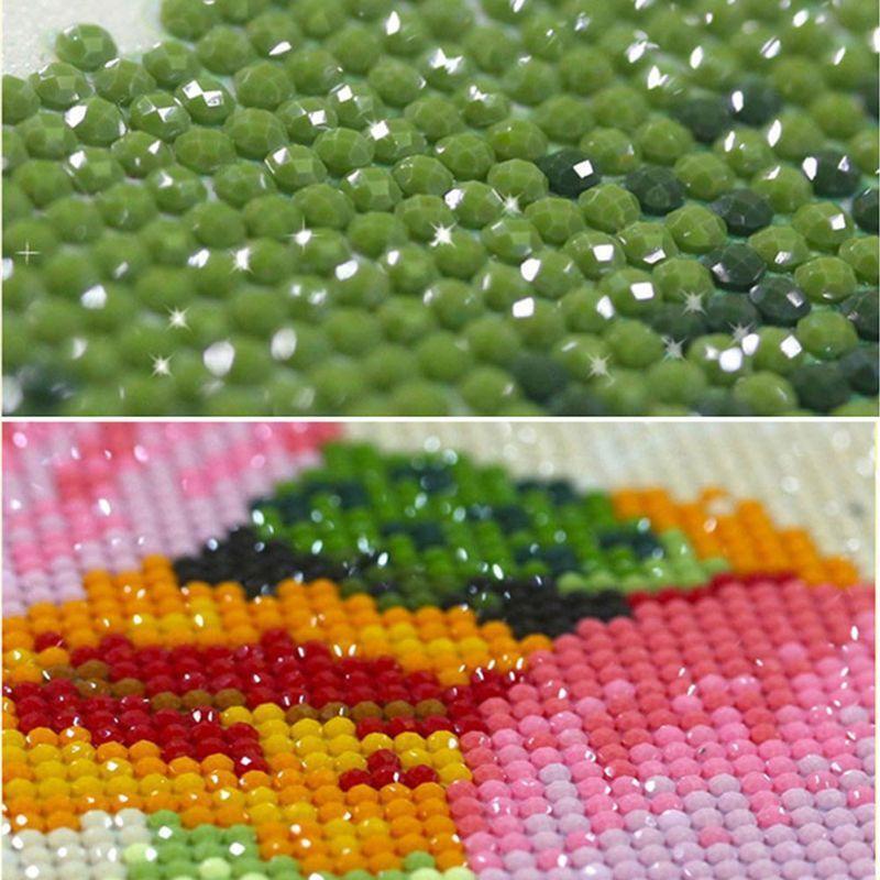 Colorful Peacock 5D Round Shaped Diamond Painting Rhinestone Crystal Kit