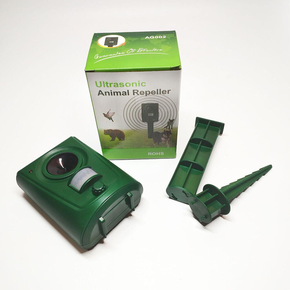 Dog Deterrent Ultrasonic Animal Repeller Bird Fox Scarer Outdoor Pest Repellent