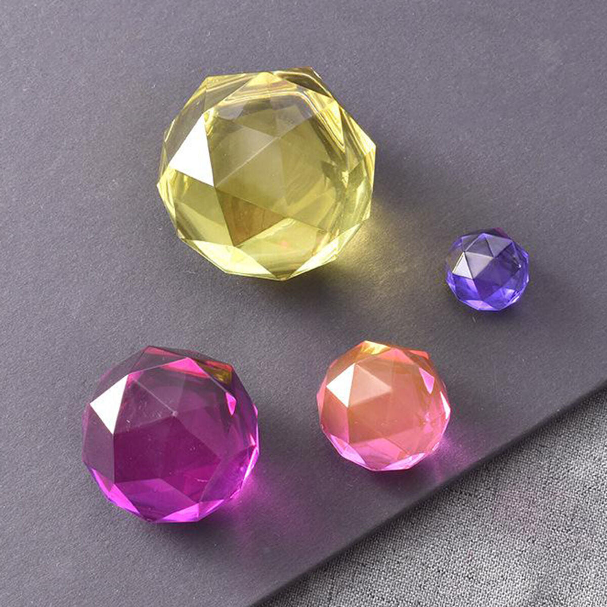4 Pieces DIY Large Diamond Pendant Charms    Mould for