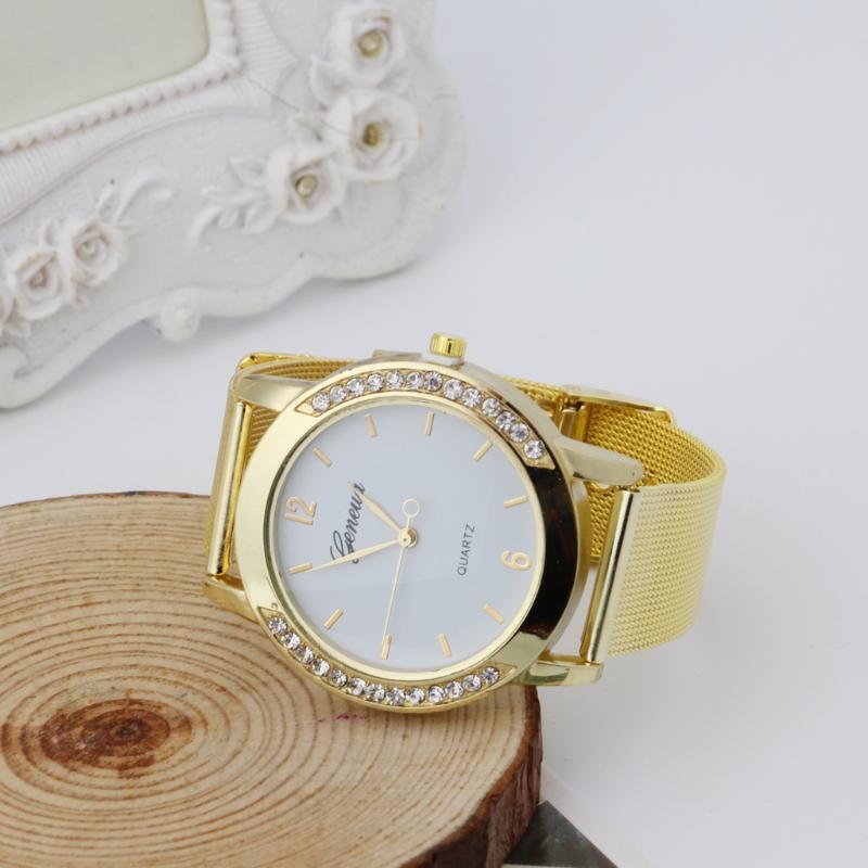 Acier Inoxydable Femmes Maille Quartz Montre Bracelet Cadran Rond Quartz Mode