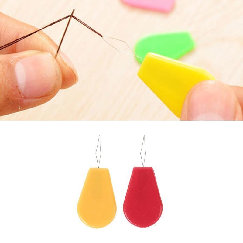 10Pcs Beading Needles 5 Sizes Big Eye Beading Needles with Threaders Thimble Kit
