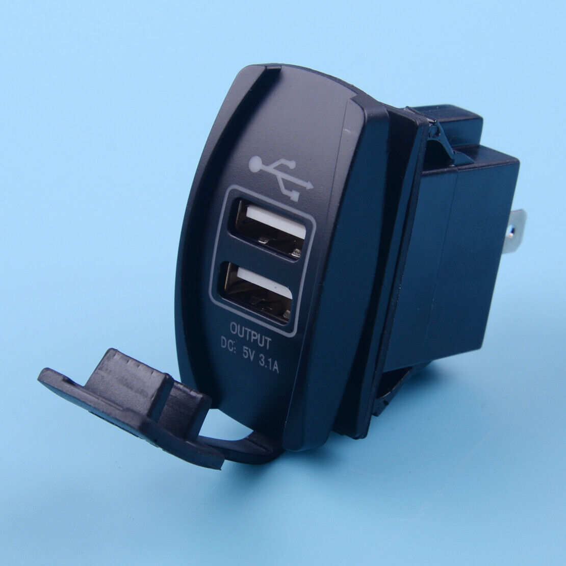 12/24V 3.1A LED Dual USB Car Auto Power Supply Charger Port Socket Waterproof Li