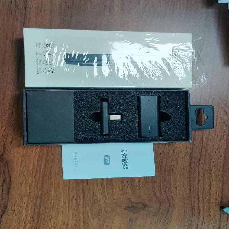220mAh Rechargeable Battery 2.4G Lavalier Mic Type-C Powered Portable Mini Mics