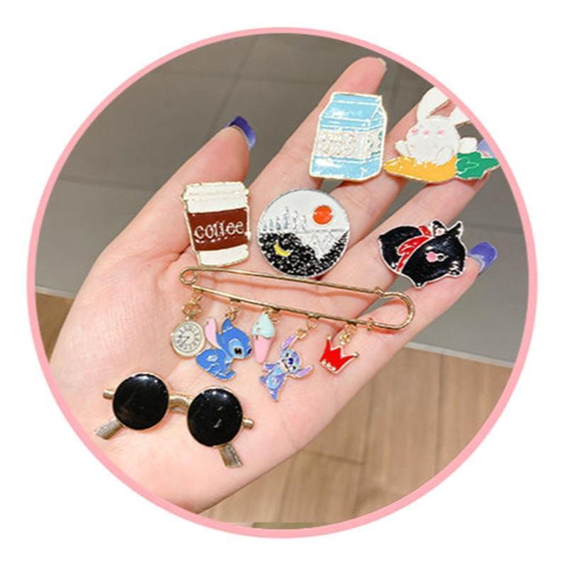 20 Pcs/Set Delicate Cartoon Brooch Pins Coats Scarves Shirts Clothes Bags Pins