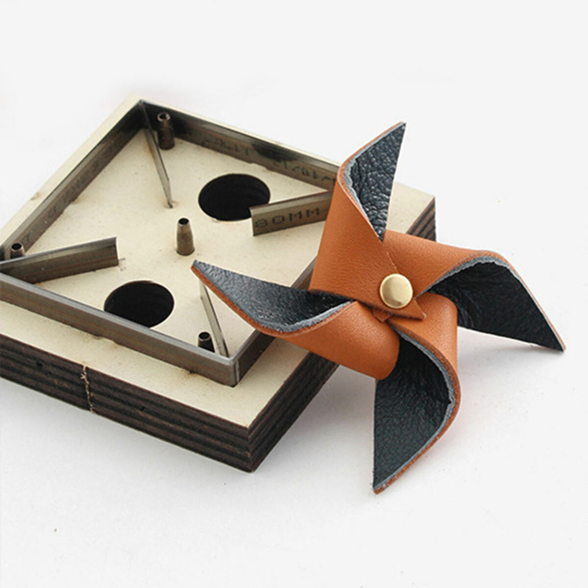 Blade Rule Die Cut Steel Punch Door Windmill Cutting Mold Wood for Leather