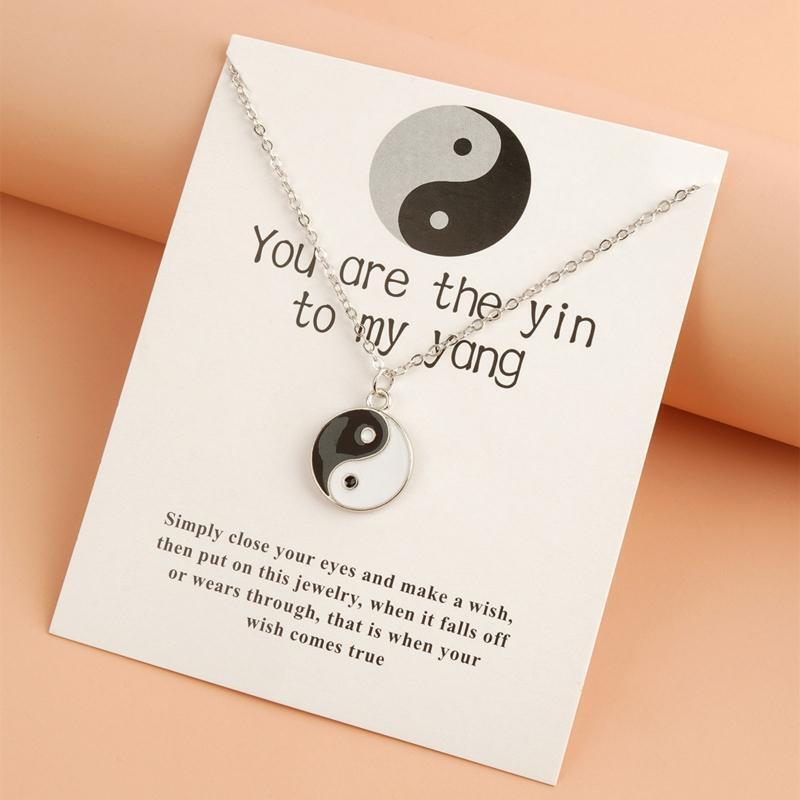 European and American Chinese Style Tai Chi Yin Yang Bagua Card Necklace Gift