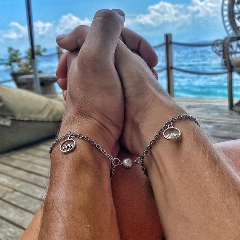 2x Mutual Attraction Cuban Chain Bracelets with Magnet Round Jewelry Gifts