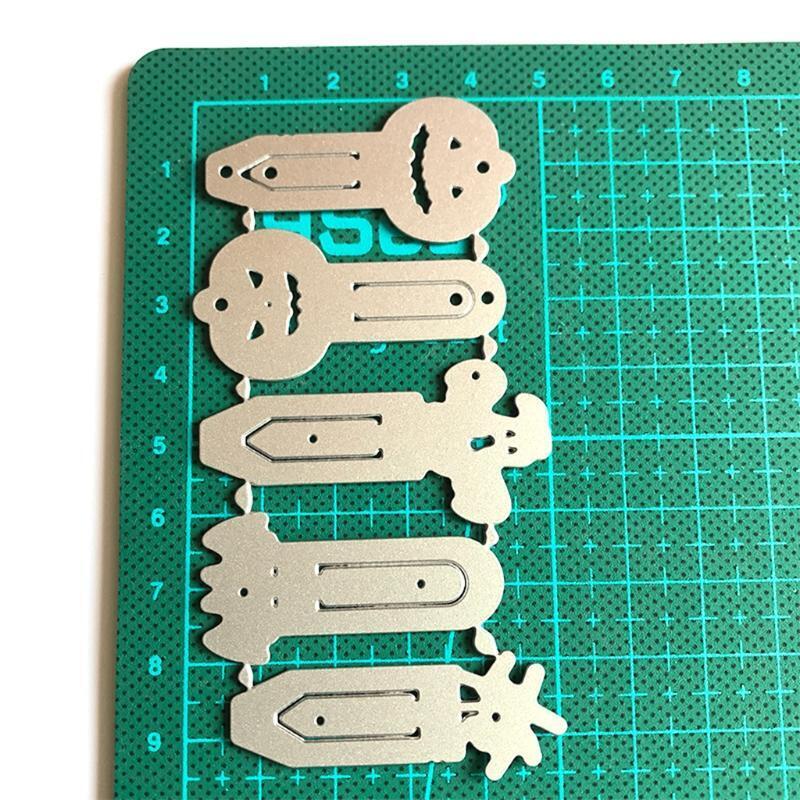 Halloween Pins Metal Cutting Dies Stencil DIY Scrapbooking Album Paper Card Mold