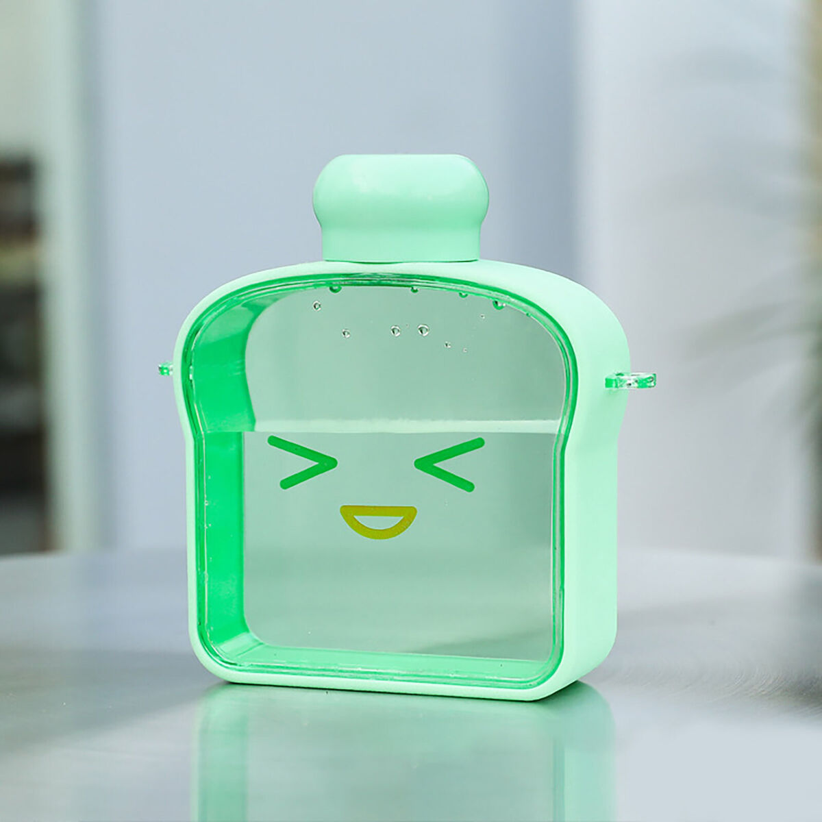 Clear Water Bottles Bread Shape Cup with Rotatable Threaded Lids (Green)