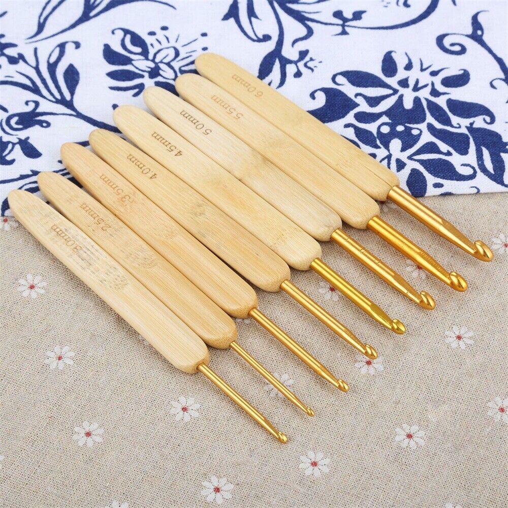 8pcs Bamboo Handle Crochet Hooks Practical Bag Knitting Yarn DIY Sewing Needles