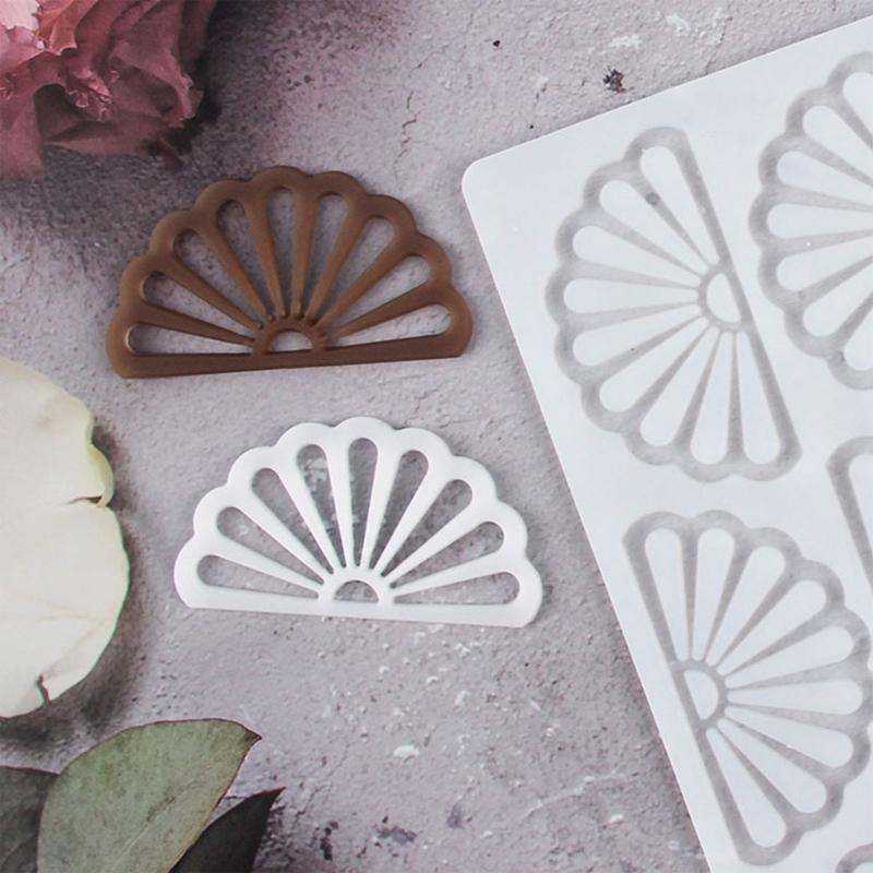 9 Cells Candy Molds Baking Gadgets Hollow Shell Shaped Gift for DIY Baking Lover