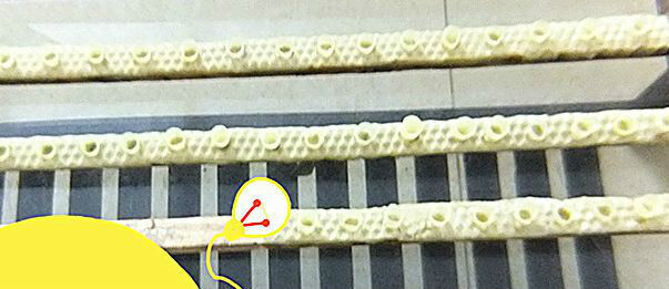 500pcs Beekeeping Queen Cell Cups Royal Jelly Cups Queen Rearing Equip