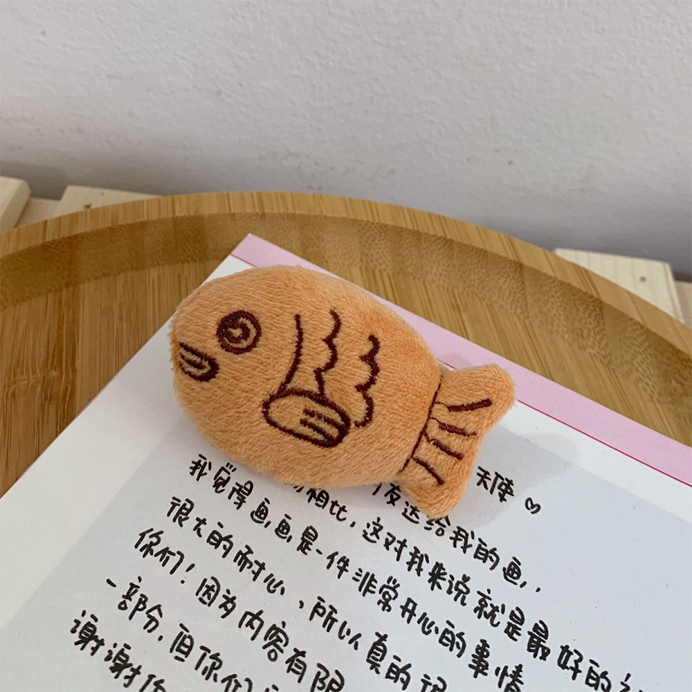 Fashion Lovely Sweater Backpack Taiyaki Brooch Corsage Small Fish Badge