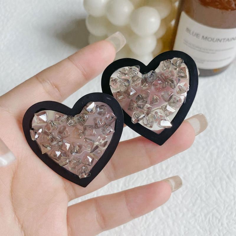 Heart Earrings Creative Stud Earring Black White Irregular Glass Earring Fashion