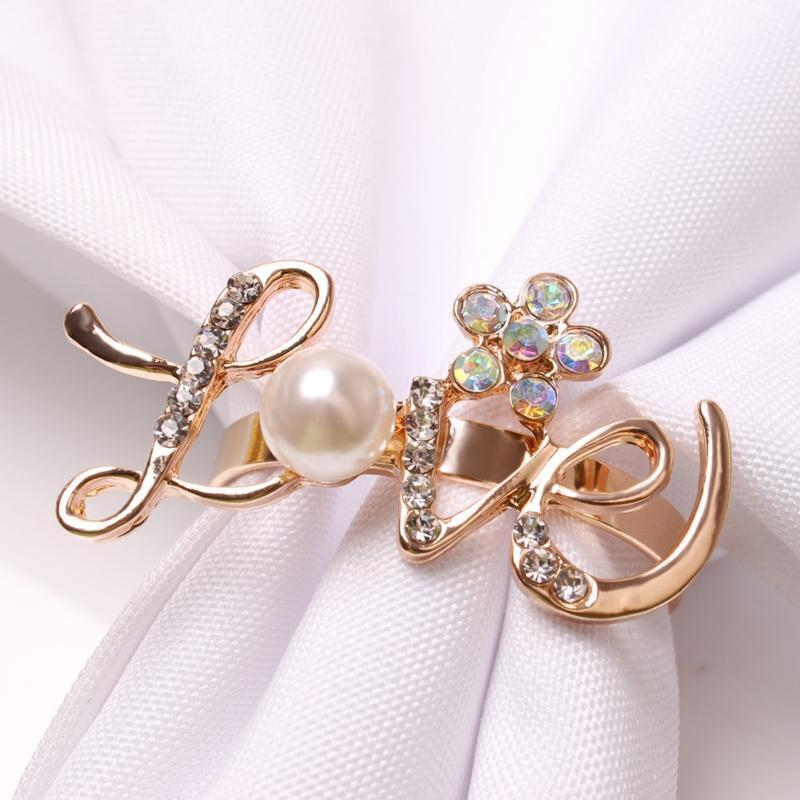 2Pcs Valentines Love Metal Napkin Ring Rhinestone Serviette Buckle Holder Decor