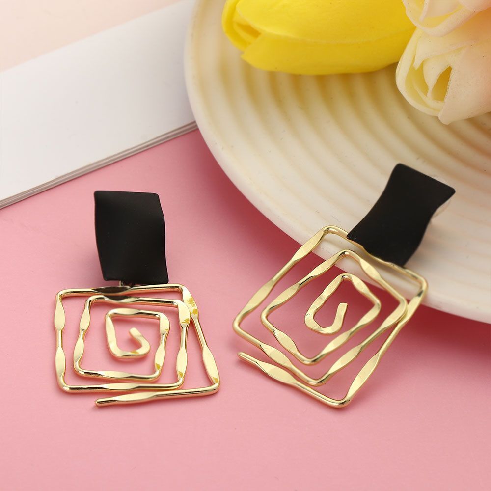 Women Girls Hanging Earrings Dangle Drop Geometric Spiral Earrings Metal Maze