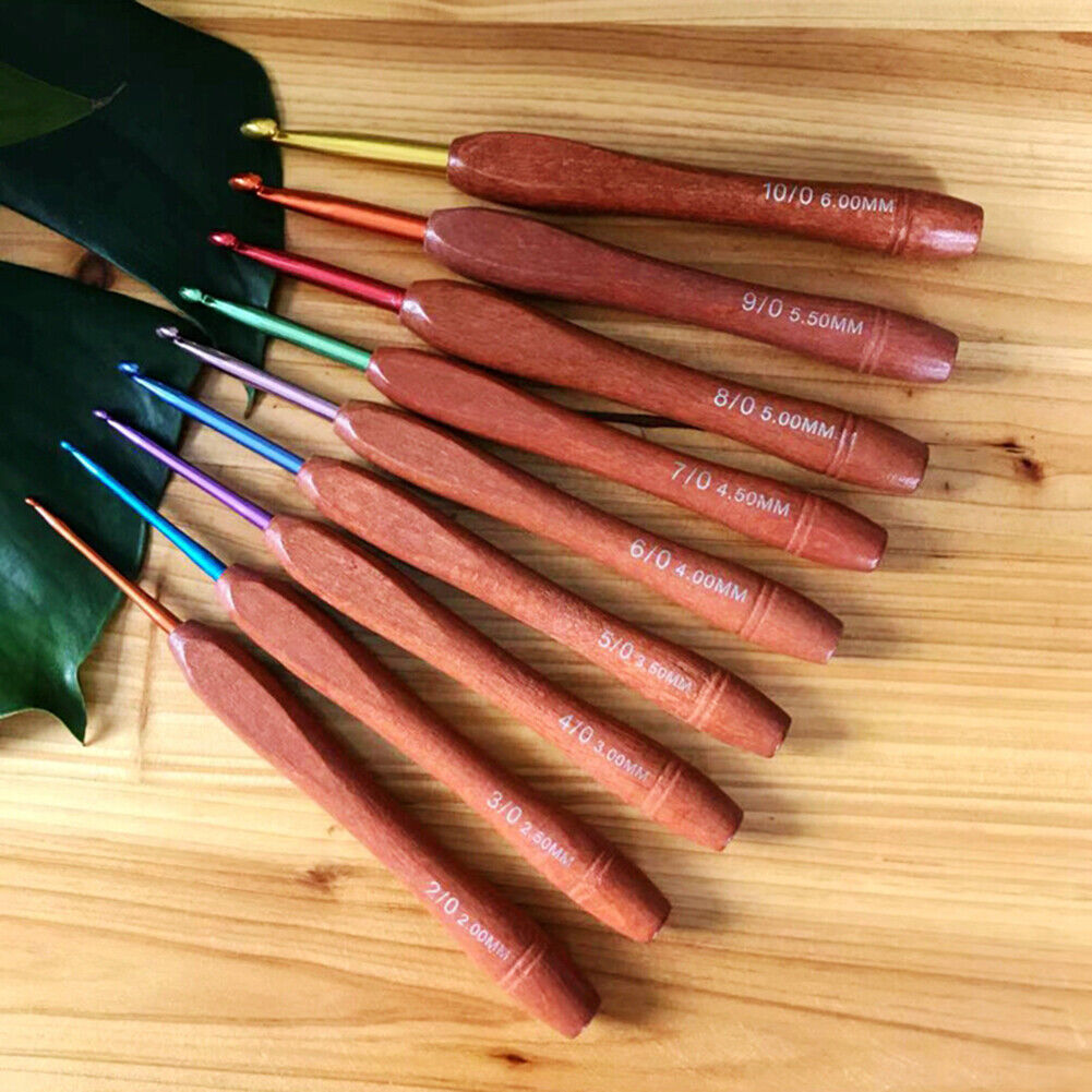 Wooden Handle Colorful Crochet Needle Knitting Sweater DIY Crochet Hook (A)