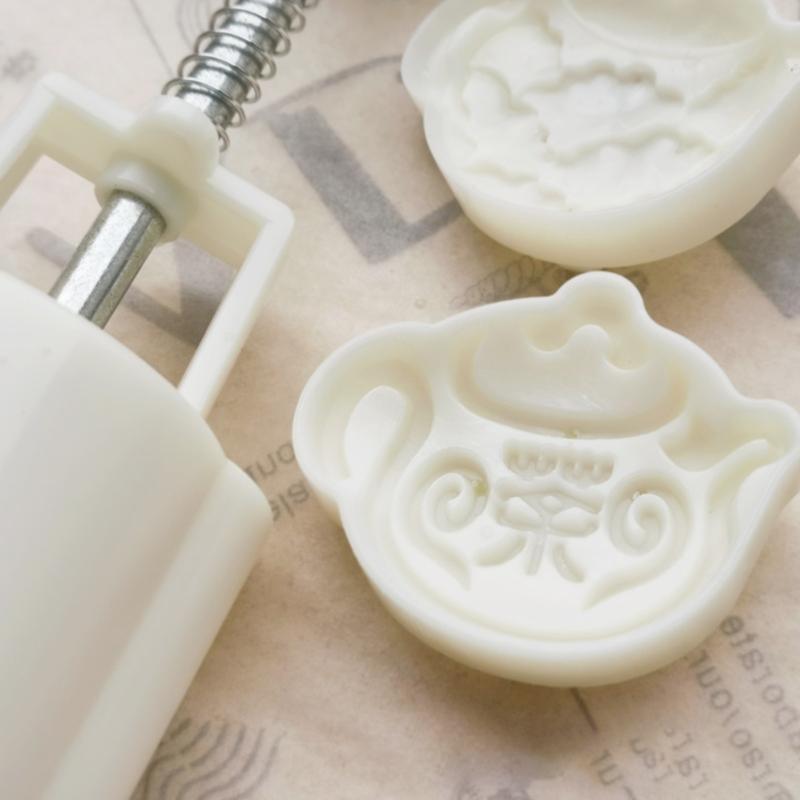 50g Teapot Shaped Plastic Mooncake Moulds Moon Cake Molds DIY Baking Accessories