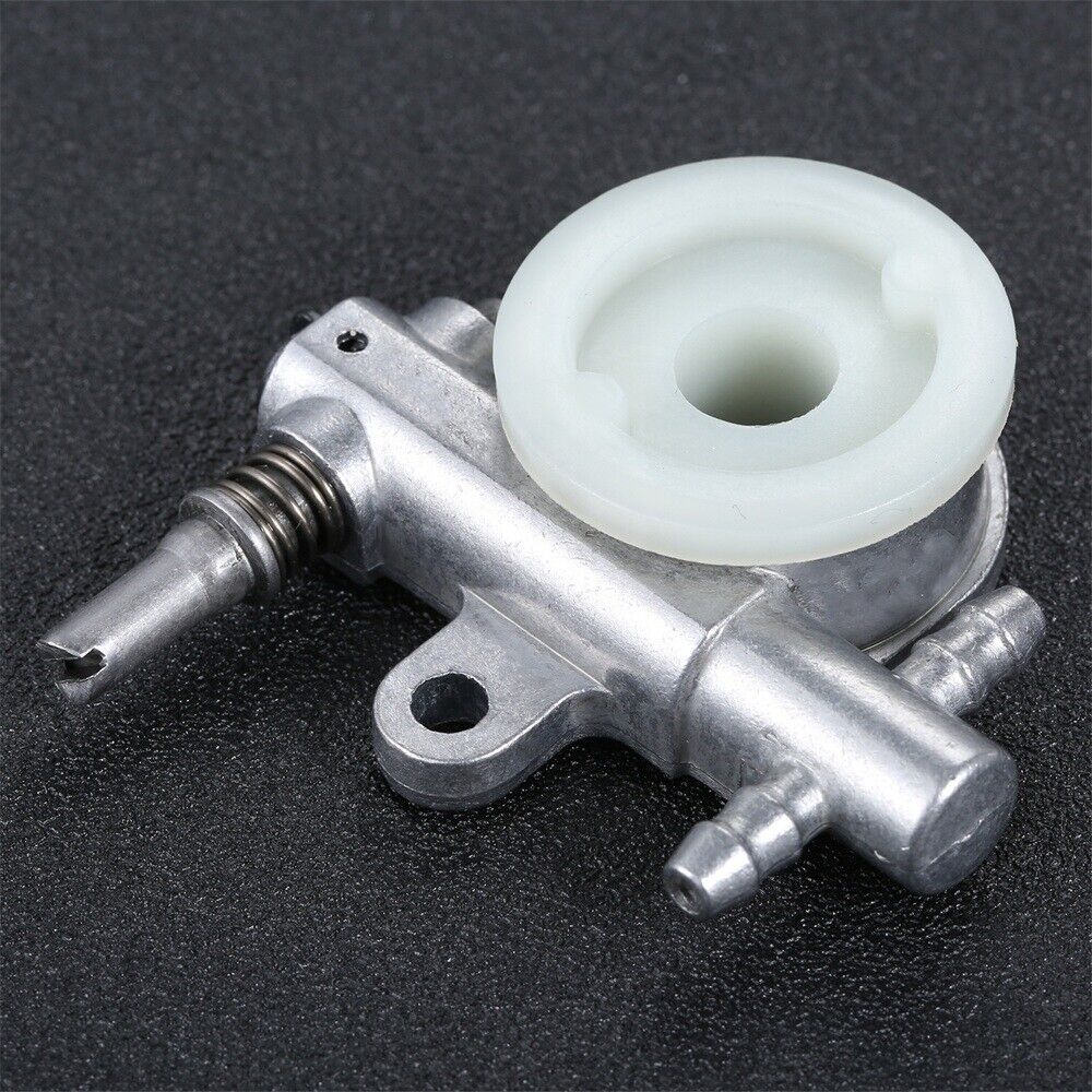 New Chainsaw Oil Pump Worm Drive Gear Parts For 2500/3800 Chainsaw Accessories