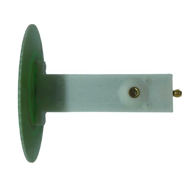 Ultra-wideband Deepace R104 Circularly Polarized Antenna with Bracket