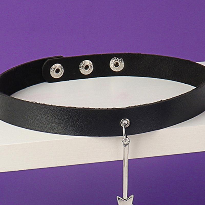 Adjustable Leather Choker Collar Soft Star Shaped Pendant Punk Choker Necklace