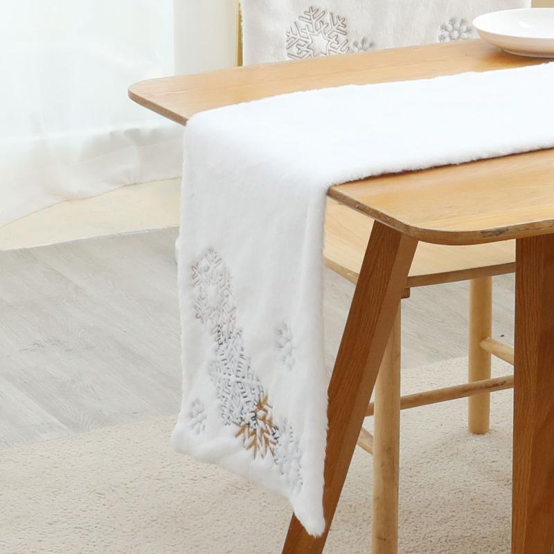 Christmas Table Runners Cloths Xmas Dinner Tablecloth Holiday Party Dresser