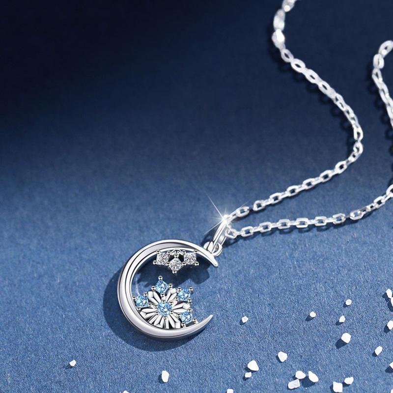 Fashion Moon Stars Charm Necklace Snowflake Delicate Clavicle Crystal Rhinestone