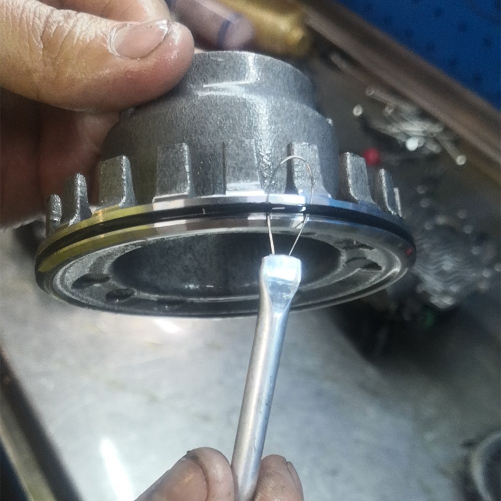 Replacement Lip Seal Installer & Remover Transmission Lip Seal Installer Tool