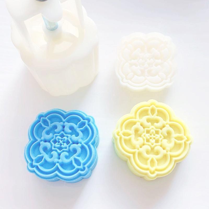 Hand Pressure Moon Cake Mold Pastry Decoration Tool Mooncake Maker 50g Durable