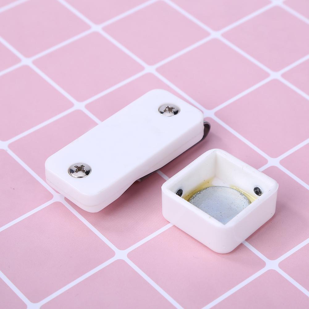 Magnetic Snooker Pool Cue Chalk Holder with Belt Clip Billiards (White)