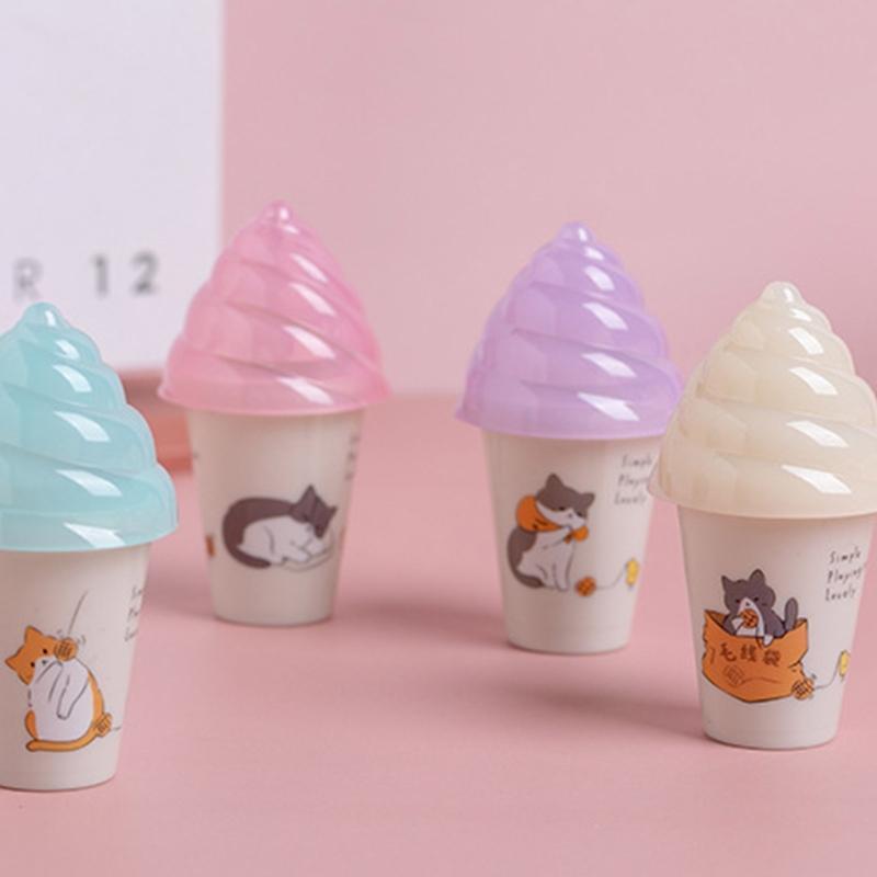 Cute Cartoon Manual Pencil Sharpener for Student Girl Boy School Children Reward